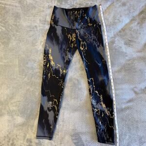 Large Marble Old Navy Active Powersoft Extra High Rise Leggings Go-dry Workout